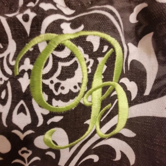 Buckhead Betties brown and white floral tote, with initial B for Beautiful! - Picture 5 of 10